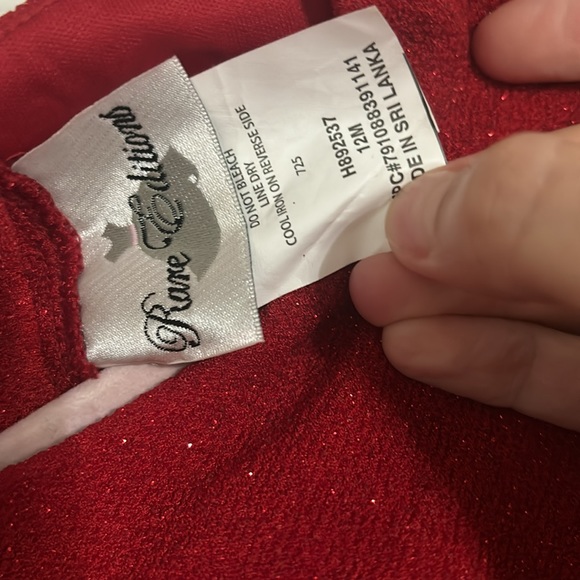 Rare edition girls red dress size 12 months brand new never been used - Picture 3 of 3